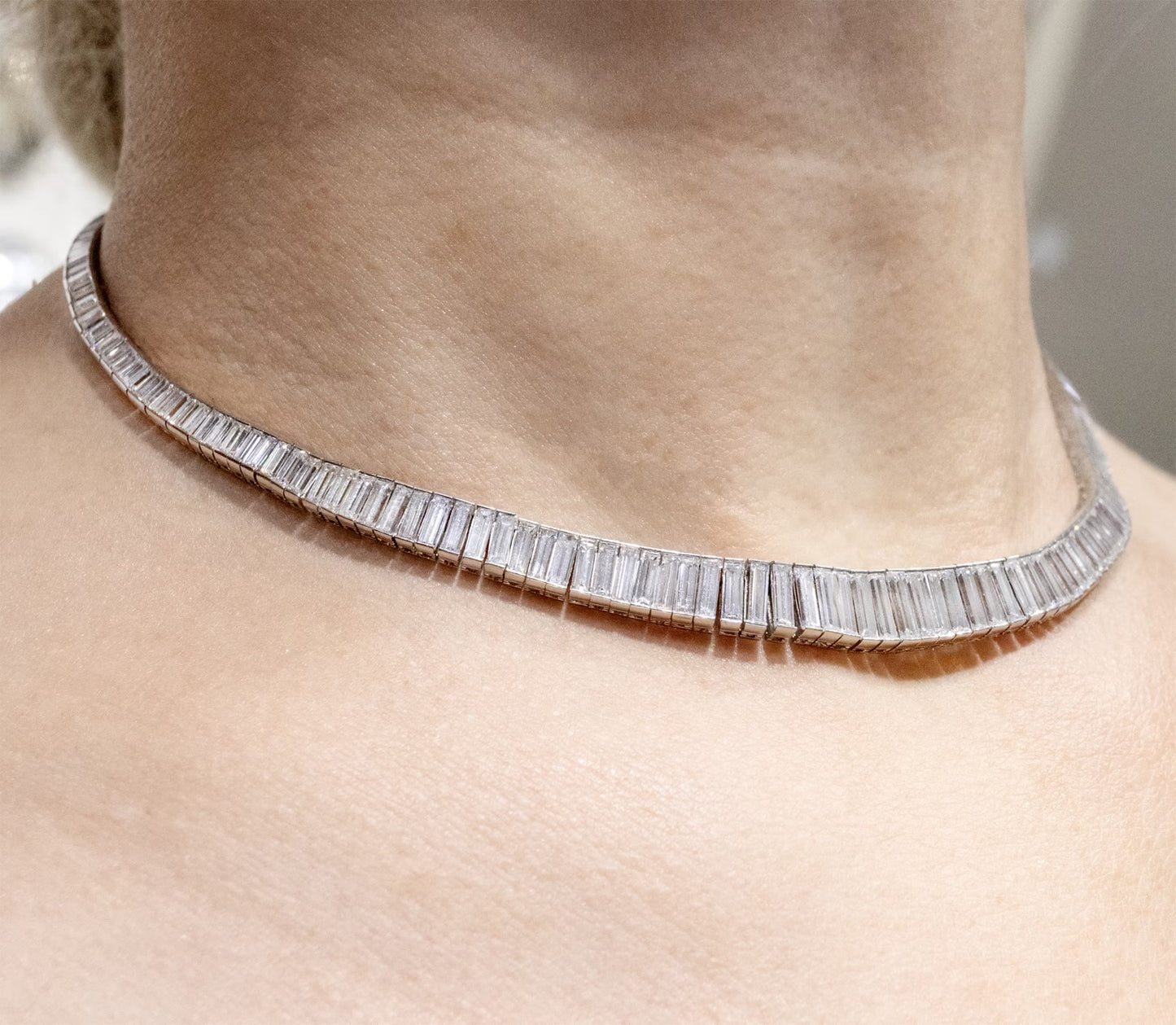 Diamond necklace in platinum approx. 20 carats in F-G color, VVS-VS clarity