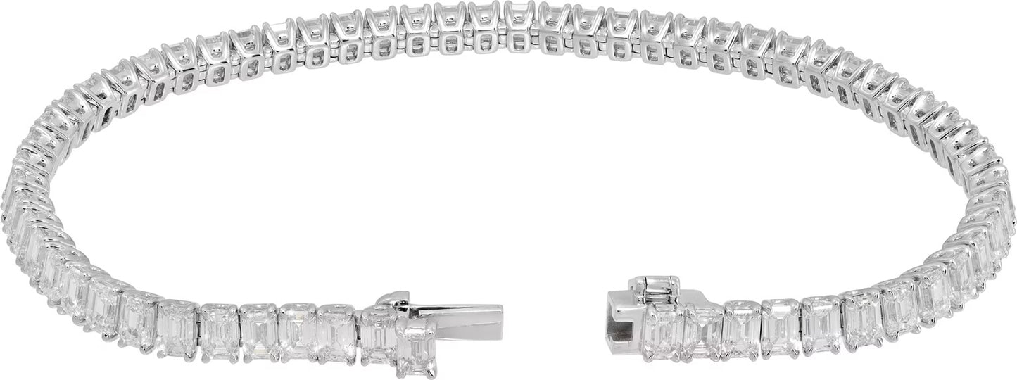Emerald cut diamond bracelet in platinum 14.88 carat