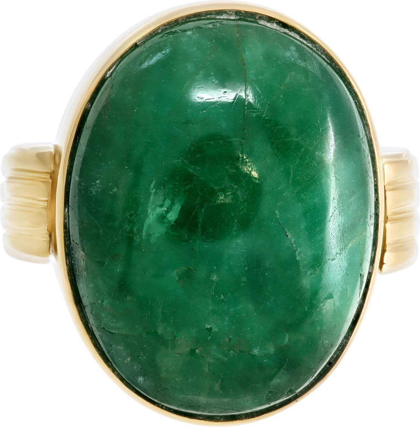 Jade Cabochon ring in 18k yellow gold