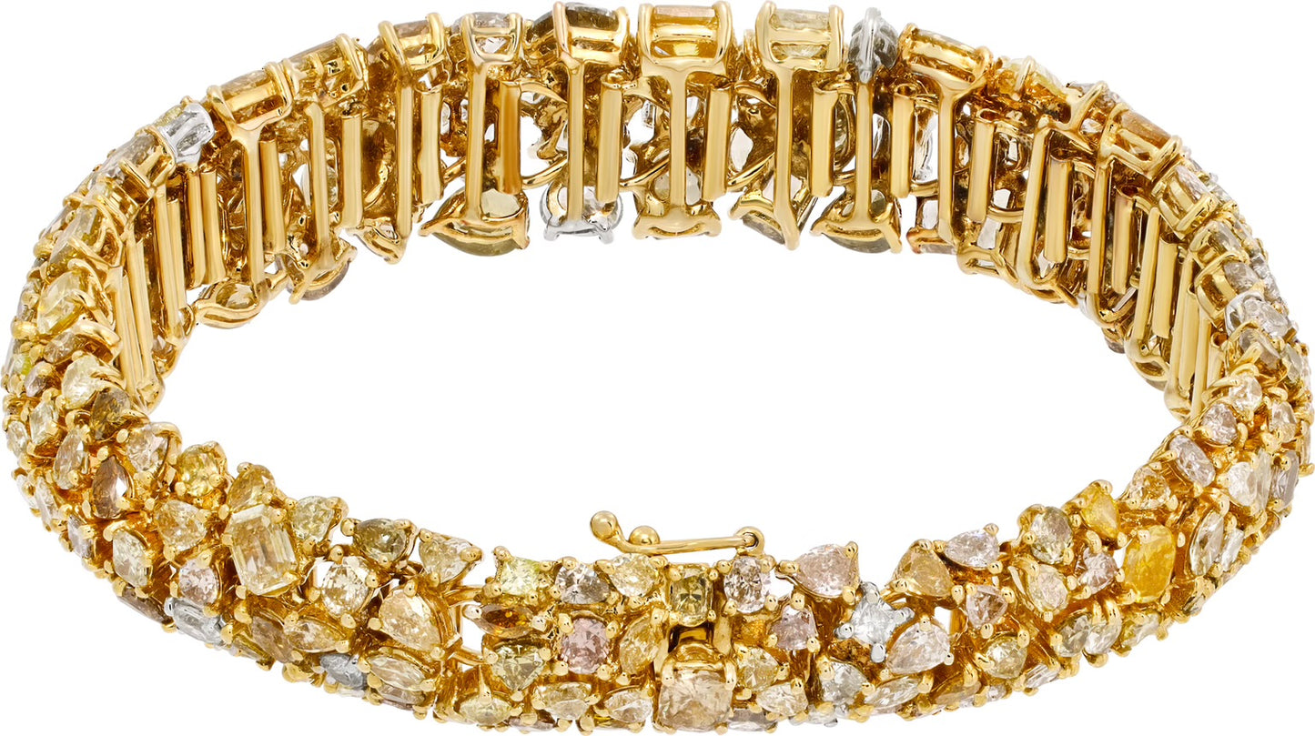 Mosaic yellow diamonds 18k yellow gold bracelet with 30.52 carats