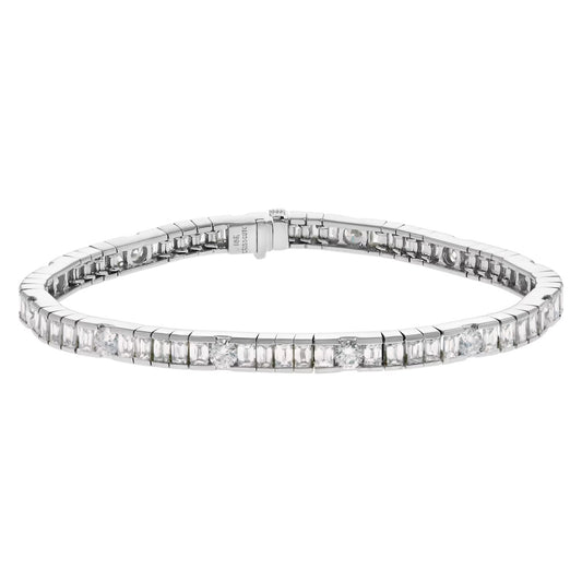 Christopher designs, crisscut and round brilliant cut diamond bracelet in 18K white gold. Approx. total carat weight: 8.00 ct.